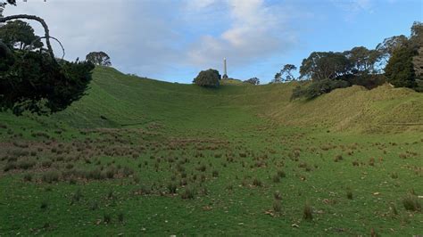 Auckland Volcanoes Provide the Best View in Auckland - Auckland Hotels