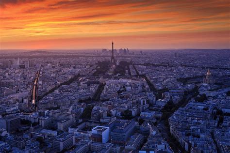 Sunset in Paris by Raúl Podadera Sanz | Paris, Sunset, Paris skyline