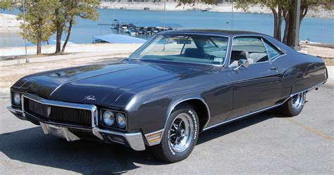 A Detailed Look Back At The 1970 Buick Riviera