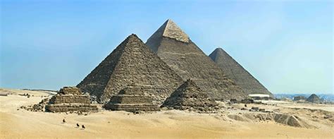 Smarthistory – The Great Pyramids of Giza