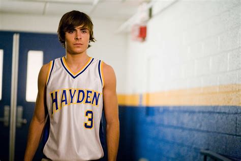 Teen-friendly ‘17 Again’ stars capable Zac Efron | The Spokesman-Review