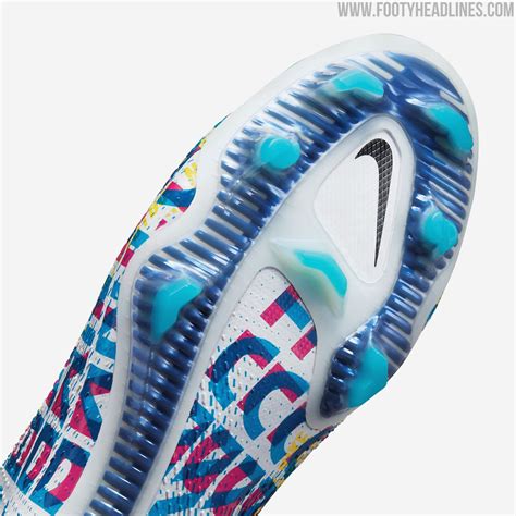 Insane Nike Phantom GT '3D Reveal' Boots Released - Footy Headlines