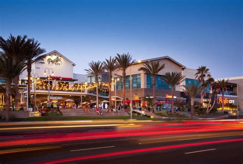 Pacific City Huntington Beach | Pacific City Shopping