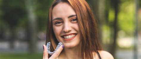 Do Invisible Braces Work? – Understanding the Pros of the Treatment