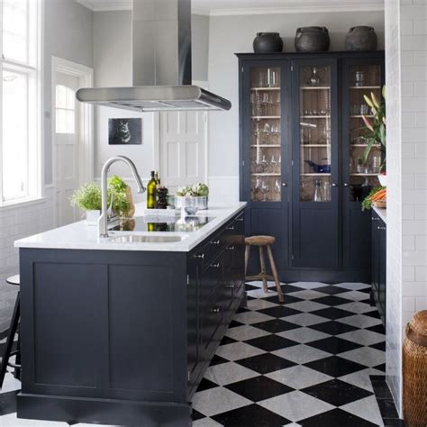 Kitchen Floor Black And White – Things In The Kitchen