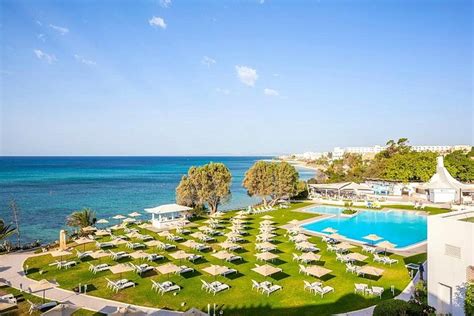 HOTEL LE SULTAN - Updated 2025 Prices, Reviews, and Photos