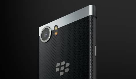 BlackBerry announces KEYone, with Pixel's camera sensor