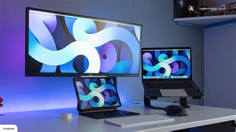 MacBook Monitor Setup: How to Connect MacBook with Monitor