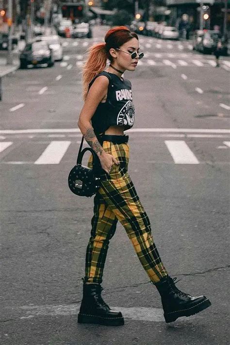 How To Do Grunge Fashion Sustainably - Eluxe Magazine