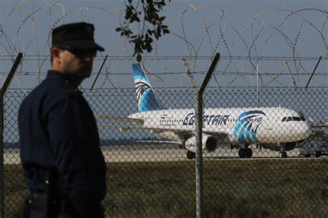 EgyptAir flight hijacker arrested, says Cypriot foreign ministry - IBTimes India