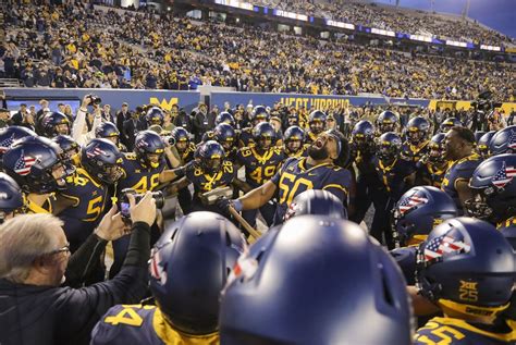 WVU Football's bowl projections with one game to go