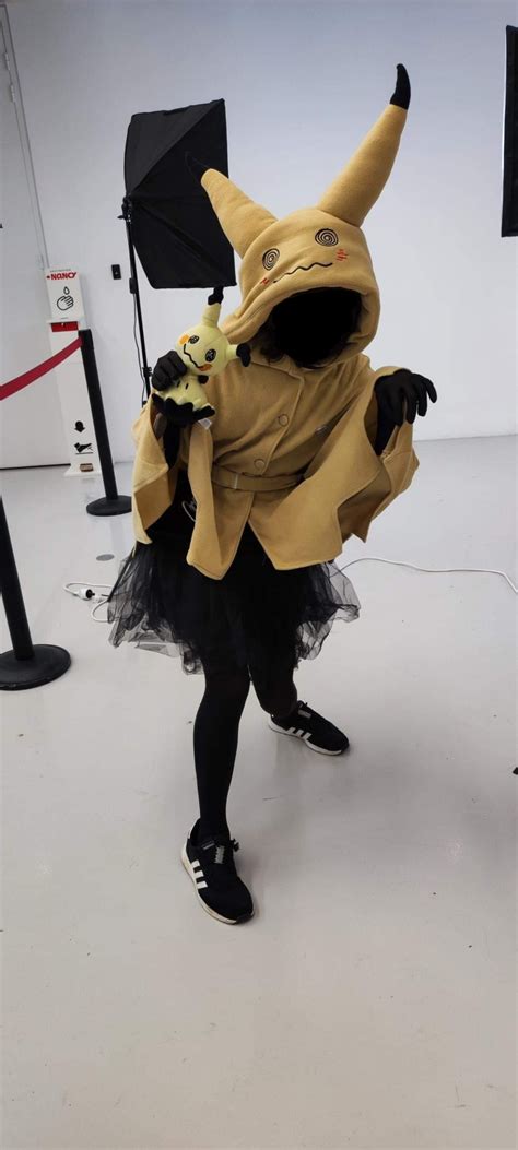 Mimikyu : r/cosplaygirls