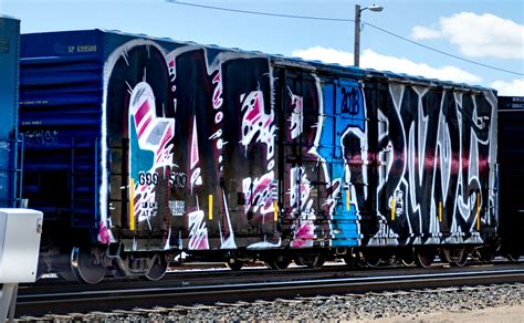 Boxcar with Entire Side Graffiti | Train photography, Graffiti, Box car