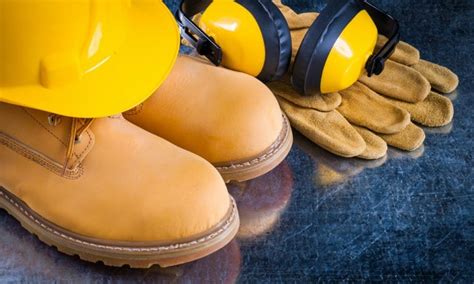 10 Best Steel Toe Boots [2022 Review] - BestOfMachinery