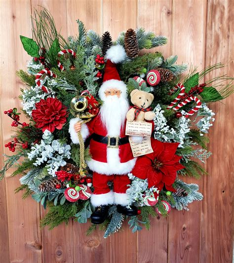 Santa Wreath, Christmas Wreath, Sitting Santa Wreath, Holiday Wreath, Xmas | Christmas wreaths ...