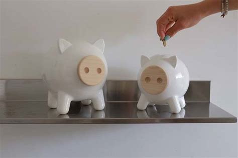 Pigz Handmade Minimalistic Ceramic Piggy Bank | Gadgetsin