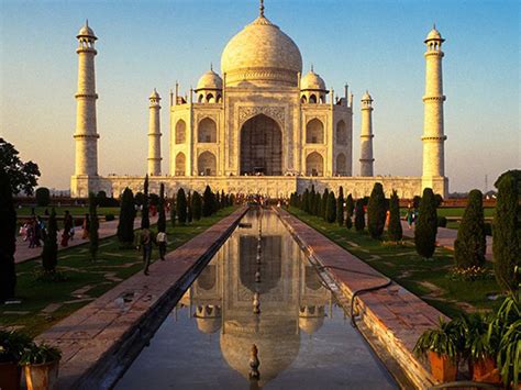 Top 14 Beautiful Historic Sights To Visit In India