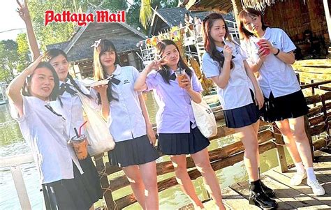 Pattaya abuzz with 300 Chinese tourists wearing Thai school uniforms ...