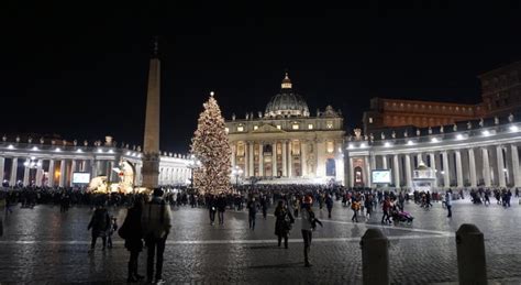 How to do Christmas Eve Mass in St. Peter's Square - and See the Pope ...