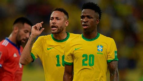 Neymar defends Vinicius after some racist comments