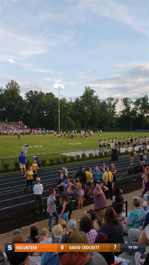 The David Crockett Pioneers defeat the Volunteer Falcons 55 to 0 - ScoreStream