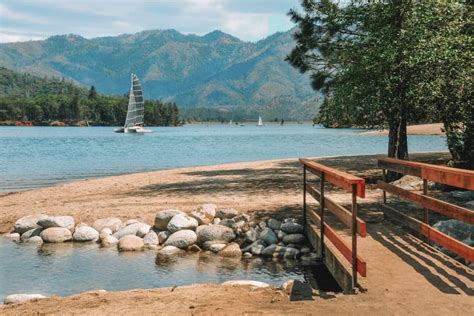 BEST Lake Camping in California: 25 Scenic Spots [2023 Guide]