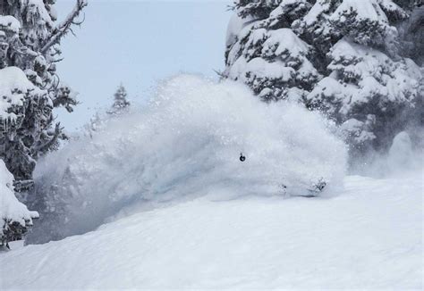 Backcountry Skiing Snoqualmie Pass