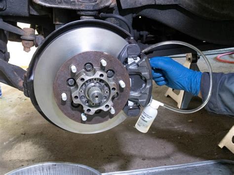 How To Manually Bleed Brakes - Stabene