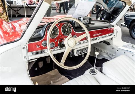 Mercedes 300 sl gullwing interior hi-res stock photography and images - Alamy