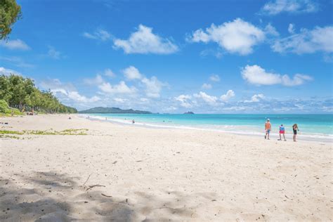 Waimanalo Bay Beach Park & Recreation Area | M.A.Y Tours in Hawaii