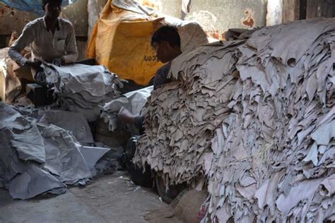 Inside Dharavi: Unveiling Mumbai's Slum Culture Tour | GetYourGuide