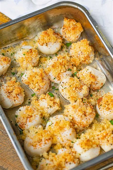 Crispy Baked Scallops are buttery and crispy with panko, Parmesan ...