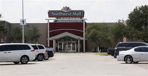 Once 'the place to go,' Northwest Mall is almost gone - Houston Chronicle