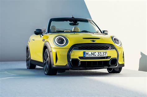 2023 MINI Convertible Cooper S Classic