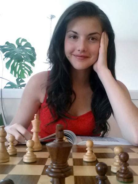 One Of Canada's Top Female Chess Players Who Also Happens To Be Smoking Hot (20 pics) - Izismile.com