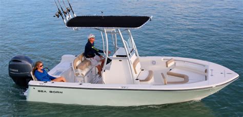 21 Foot Center Console with Rear Folding Seats | Bay Boats, Center Consoles, & Offshore Boats ...