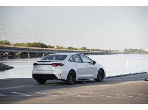 2023 Toyota Corolla: 21 Exterior Photos | U.S. News