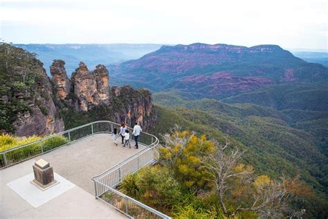 Sydney to Blue Mountains Small-Group Day Trip and River Cruise 2022