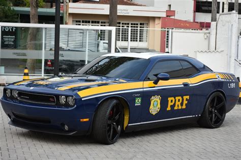 PRF: o que faz a Polícia Rodoviária Federal? - InstaCarro