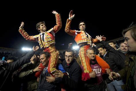 Stunning photos of Spain's bullfighters - Photo 20 - Pictures - CBS News