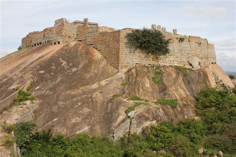 Journeys across Karnataka: Gudibande Fort