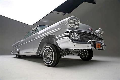 Racing cars: Lowrider CHEVROLET IMPALA CONVERTIBLE – 58 CALIBER 1958