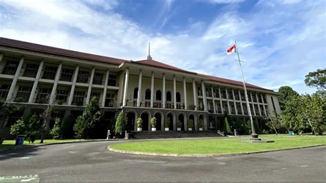 Ada 2.690 Calon Mahasiswa Baru Diterima di UGM, Cek Namamu di Sini