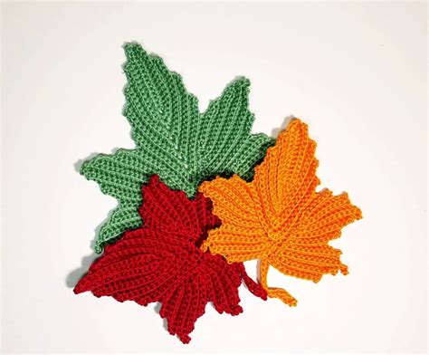 How to crochet maple leaf - HandmadebyRaine