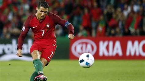 Cristiano Ronaldo Joins Elite International Group With Pioneering Free Kick