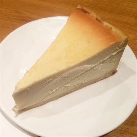 Carnegie Deli's Famous Cheesecake - 8 inch by Carnegie Deli - Goldbelly