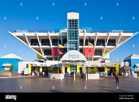 The St. Petersburg Pier contains an aquarium, shops and restaurants Stock Photo, Royalty Free ...