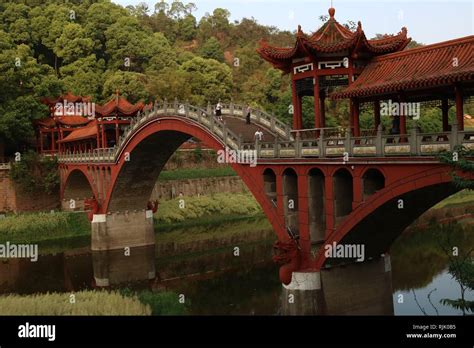 Leshan, Sichuan, Haoshang bridge Stock Photo - Alamy