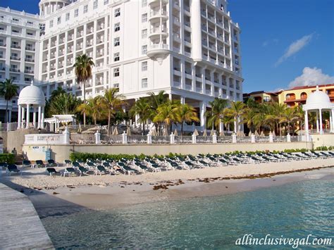 Riu Palace Las Americas Resort Review | allinclusivegal