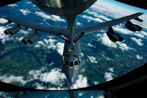 USAF B-52 BOMBER AIRCRAFT ARRIVE IN UK - Blog Before Flight - Aerospace and Defense News